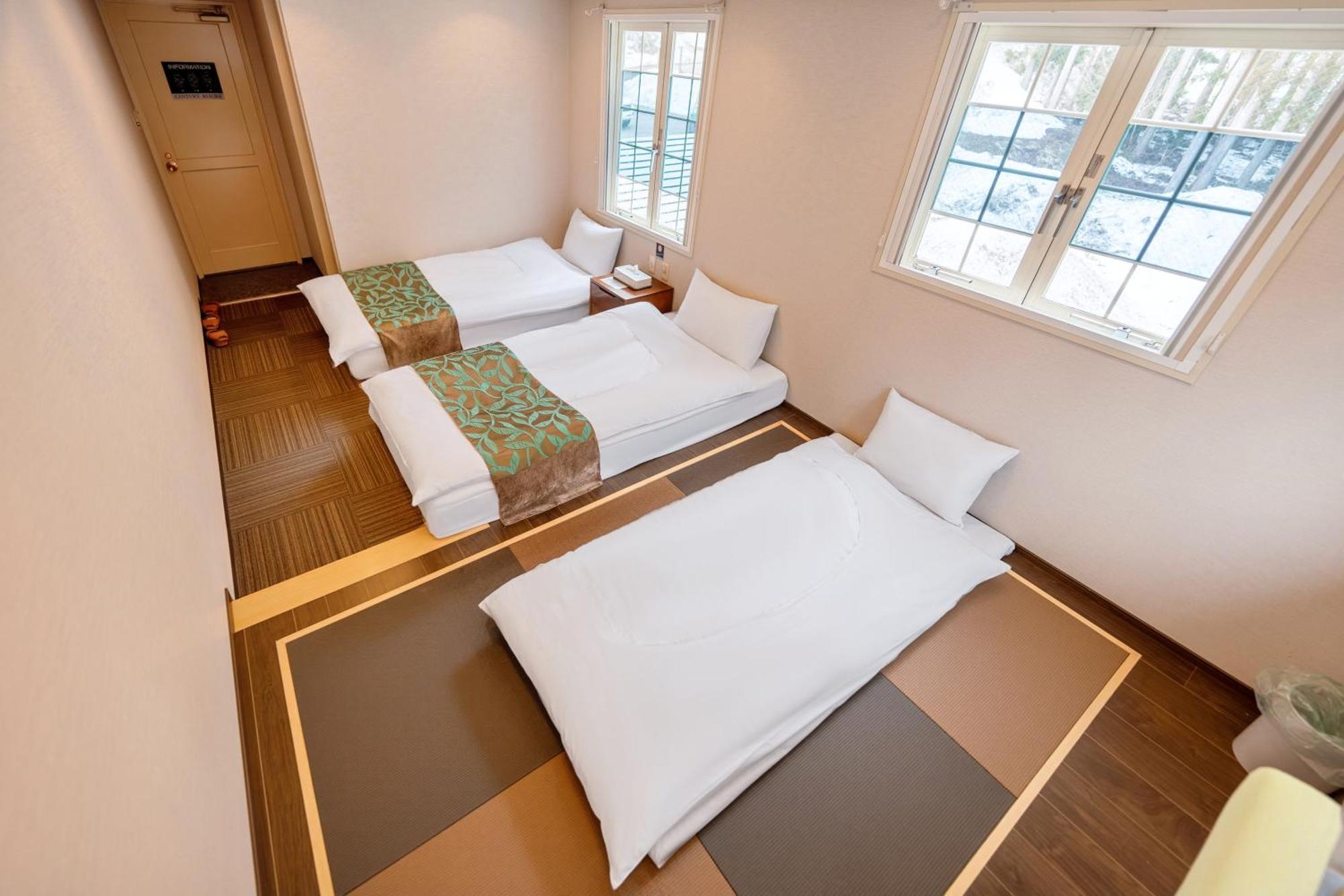 Hakuba Sun Valley Hotel Exterior photo
